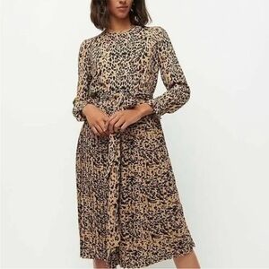 J Crew Long-sleeve pleated dress in leopard style AK136 Size 8